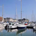 Apartment Pres Du Port Centre Et - Vue