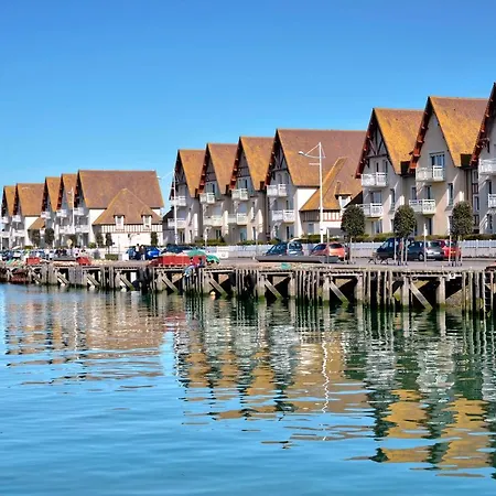 Pres Du Port Centre Et - Vue *