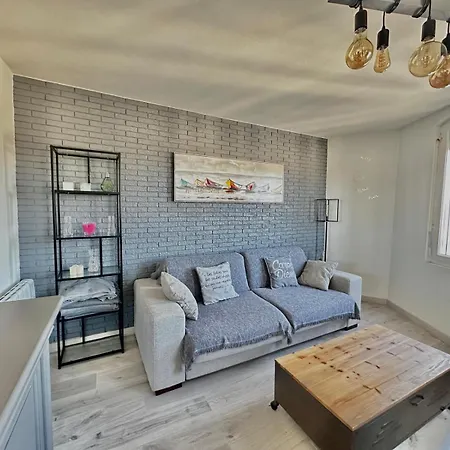 Pres Du Port Centre Et - Vue アパート