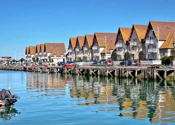 Pres Du Port Centre Et - Vue *