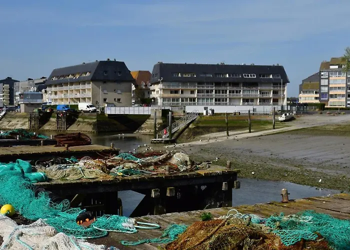 Pres Du Port Centre Et - Vue Apartament